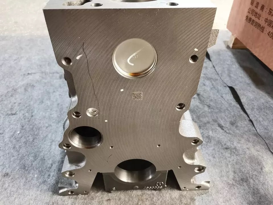 OEM 3928797 Engine Cylinder Block CUMMINS DCEC 6BT5.9 Truck Engine Parts