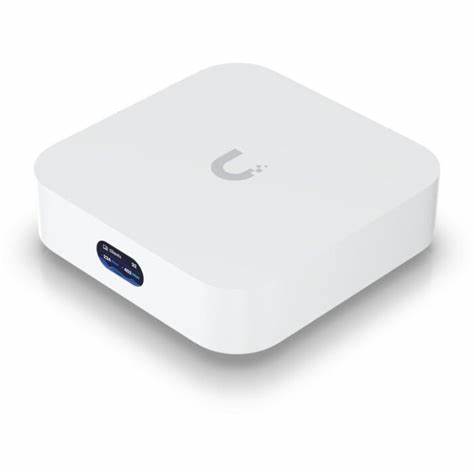 M2M and Modem Function Integrated UniFi Express Cloud Gateway for Seamless Networking