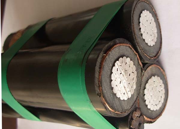 AL XLPE XLPE 95mm2 MV Overhead Twisted Cables with Steel wire neutral For Overhead Power Transmission