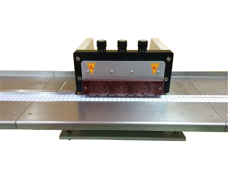 Multi-blade Automatic V-cut PCB Separator Machine with Warranty for 1 Year