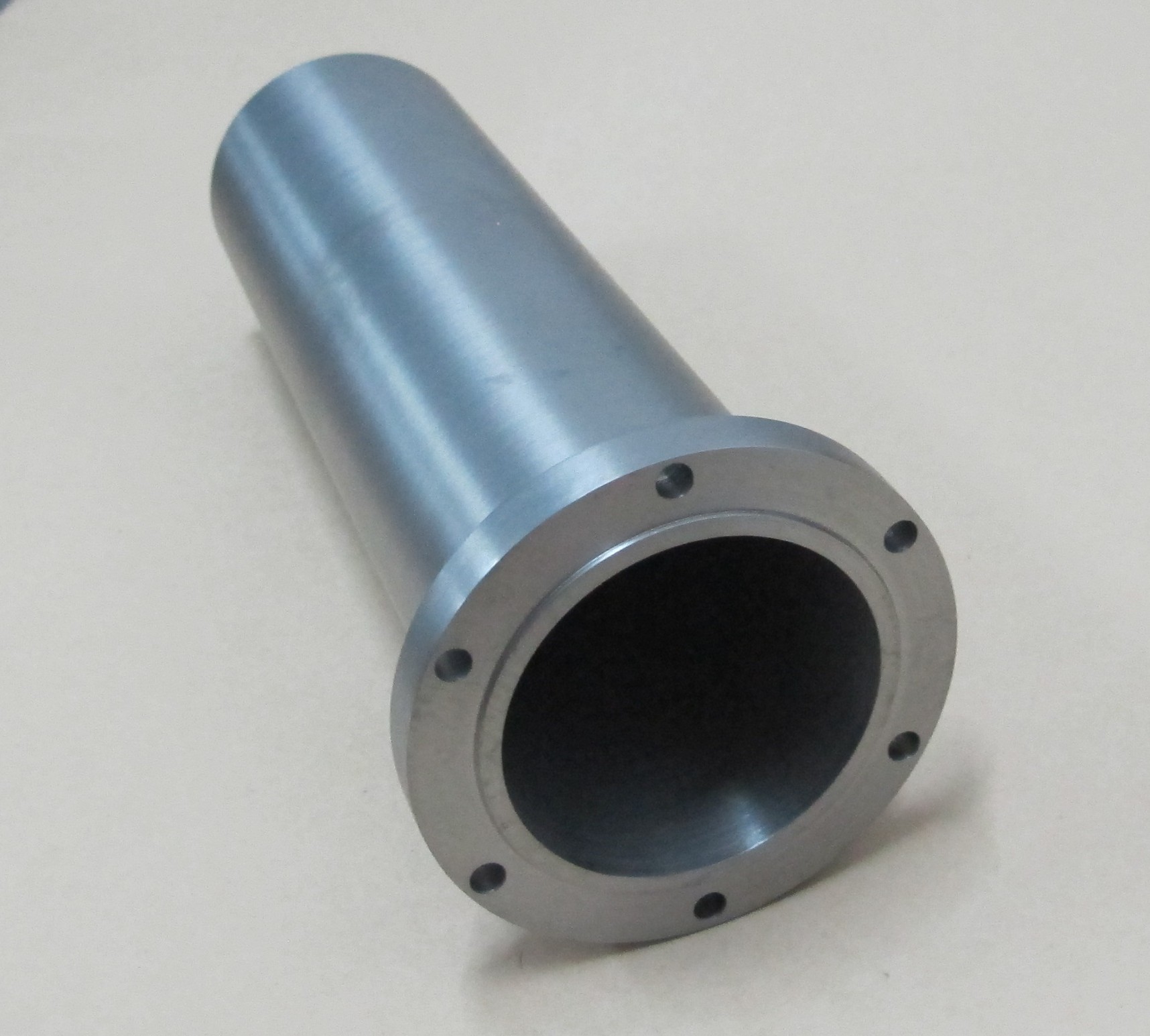 High Density 10.2g/cm3 Fabricated Molybdenum Crucible With Caps