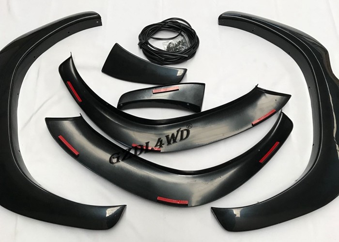 Smooth Black Wheel Arch Flares For Toyota Hilux Revo Original Style / Wheel Fender Trim