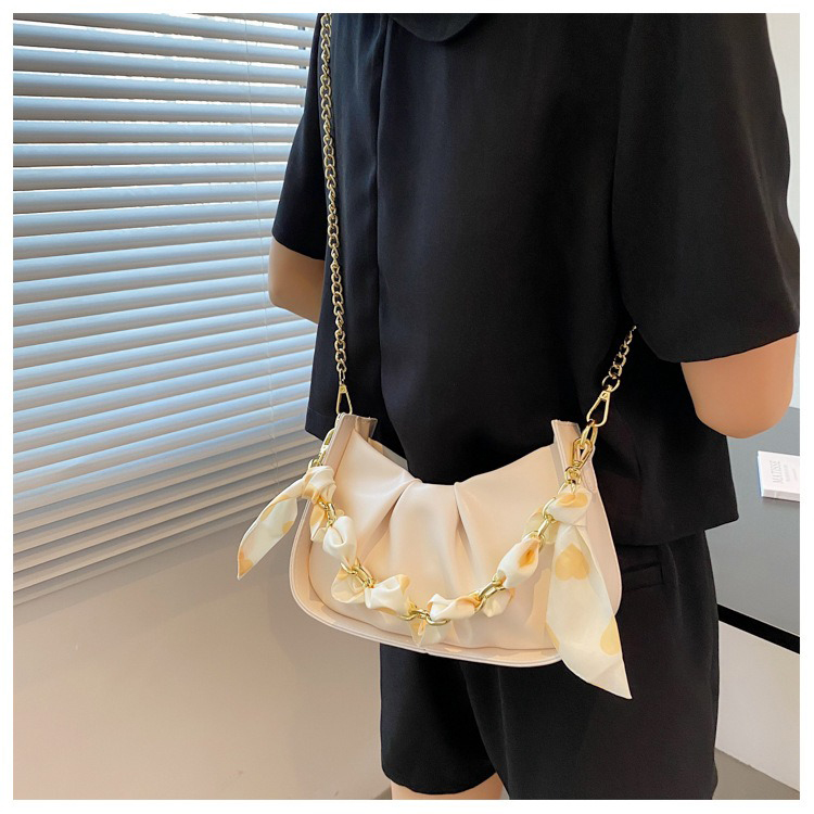 Polyester Lining Folded Cloud Bag Fashionable Handbags for Ladies from Top Handbag