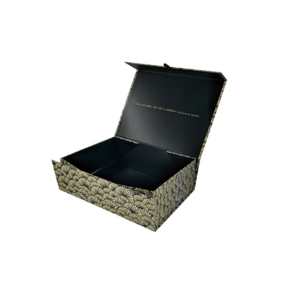 Decorative Small Folding Gift Boxes For Clothing Custom Recycled Feature