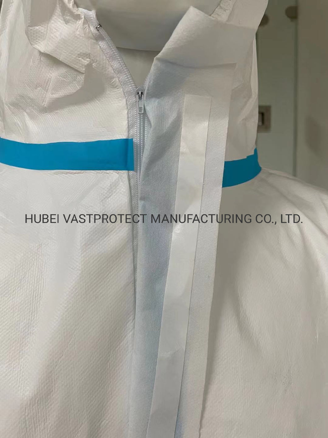 CE Approved En14126 Cat III Type 4/5/6 Blue Tape White Coverall Disposable