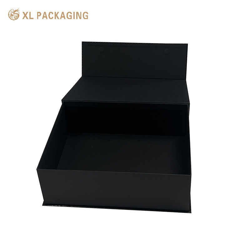 Black Magnetic Closure Rigid Boxes Cardboard Magnetic Closure Gift Box ISO Approved