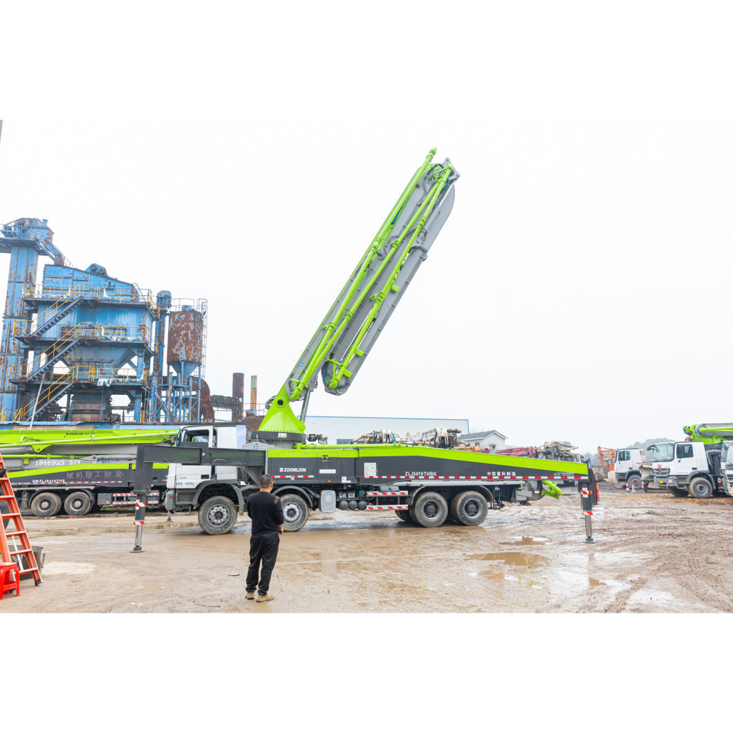 China 38-48m 56-60m Concrete Machine Construction Machinery 49-55m Pump Truck Used Concrete Pump