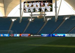 Quality P10 Football Stadium Perimeter Led Screen Synchronous 5000 cd/㎡ for sale