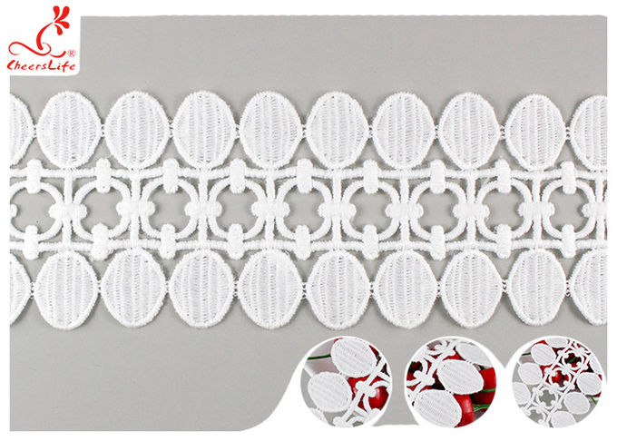 Polyester Embroidered Guipure Water Soluble Lace / Pom Pom Lace Edging