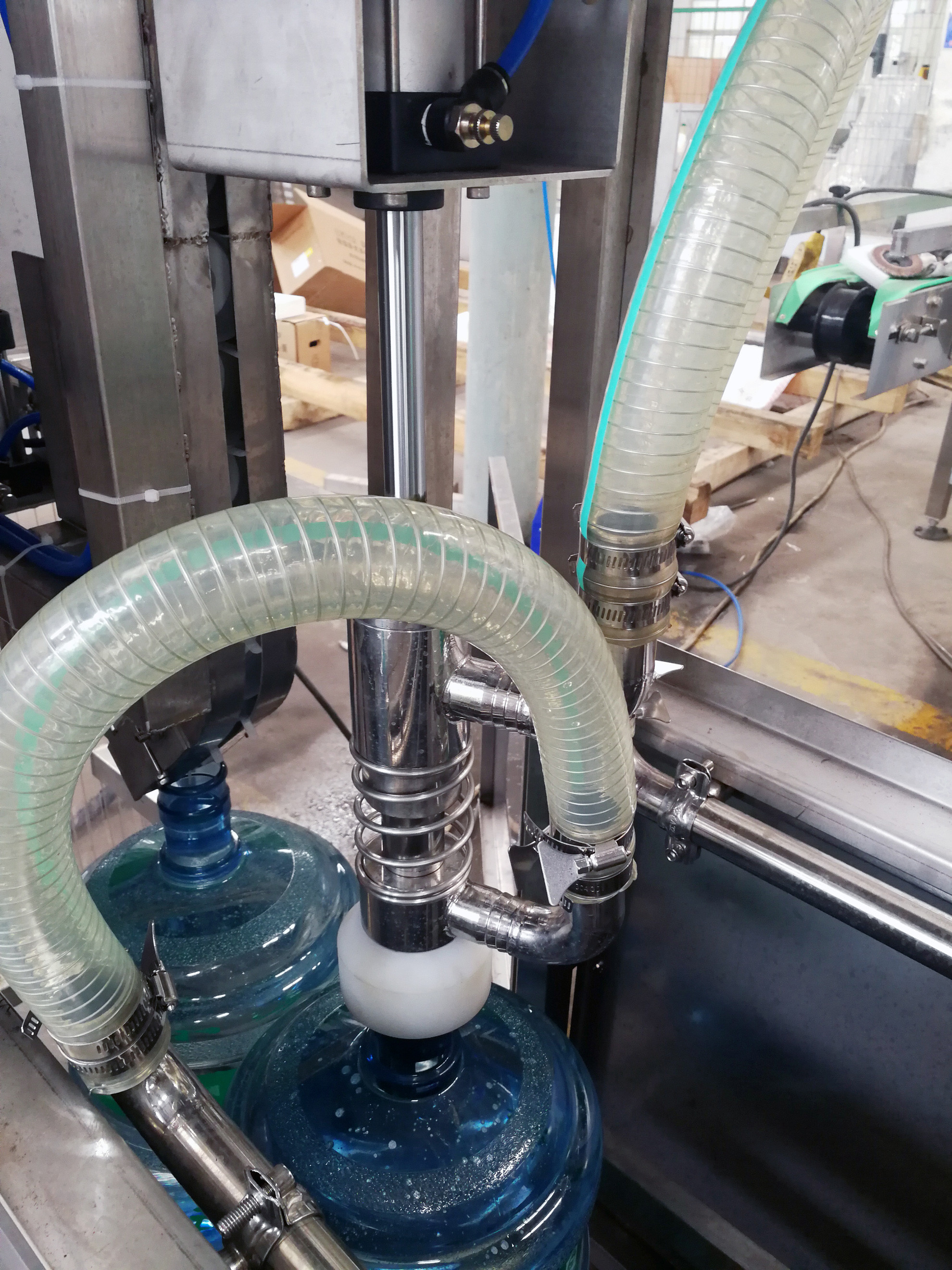 Industrial Sus304 5 Gallon Water Filling Machine , 20 Ltr Jar Filling Machine