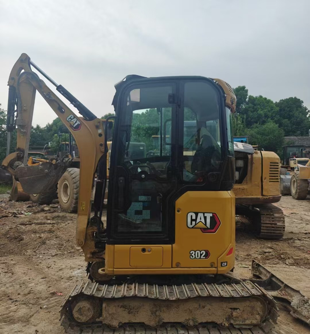 2Ton Mini Used CAT Excavators 302 Equipment Building Machine Digger