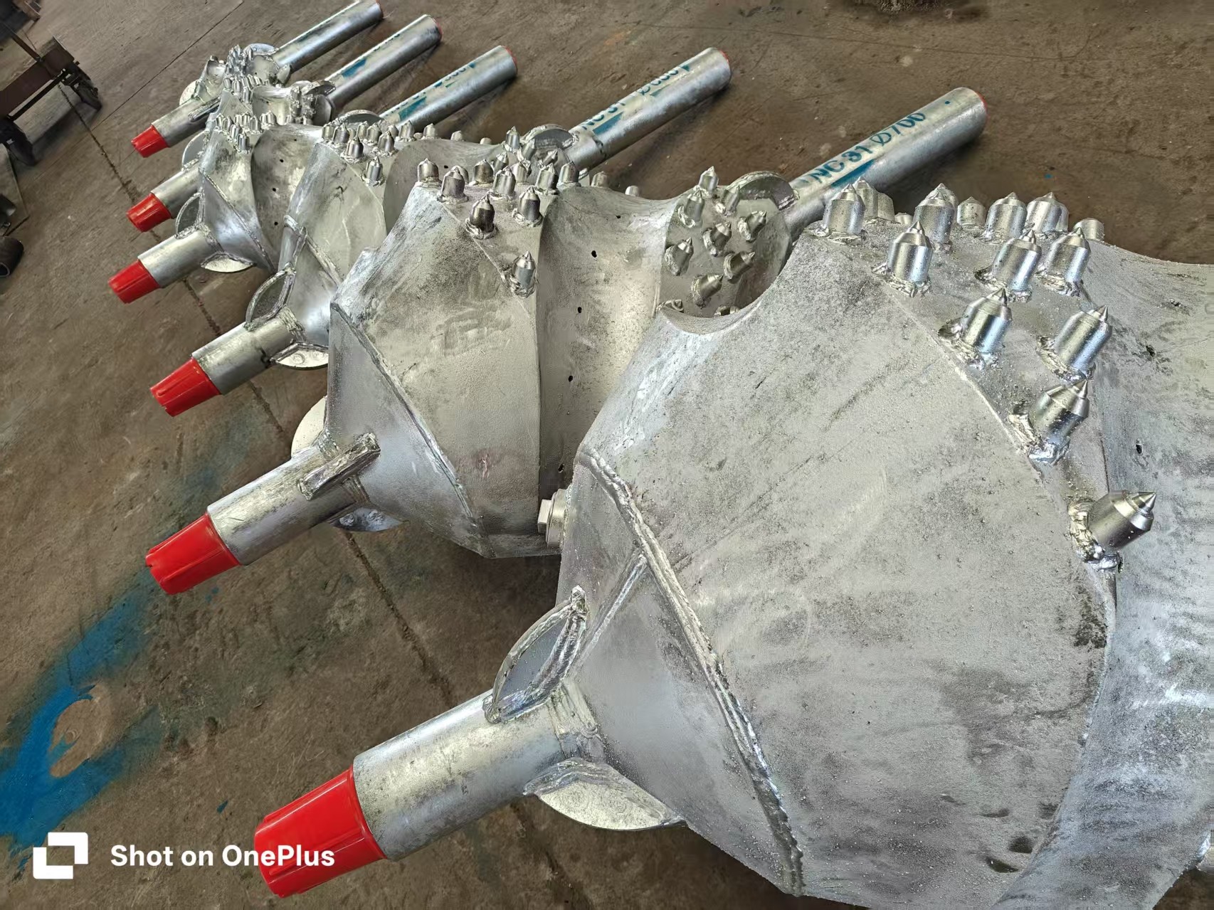 back reamer, extrusion back reamer, tunnel back reamer, pilot guide bit, guide plate, puller, transfer case, connect
