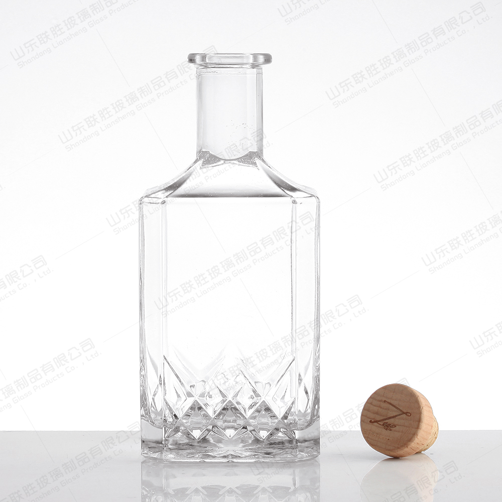 Hot Brandy Wine Glass Bottles Custom 100ml 250ml 350ml 500ml Empty Bottles for Vodka
