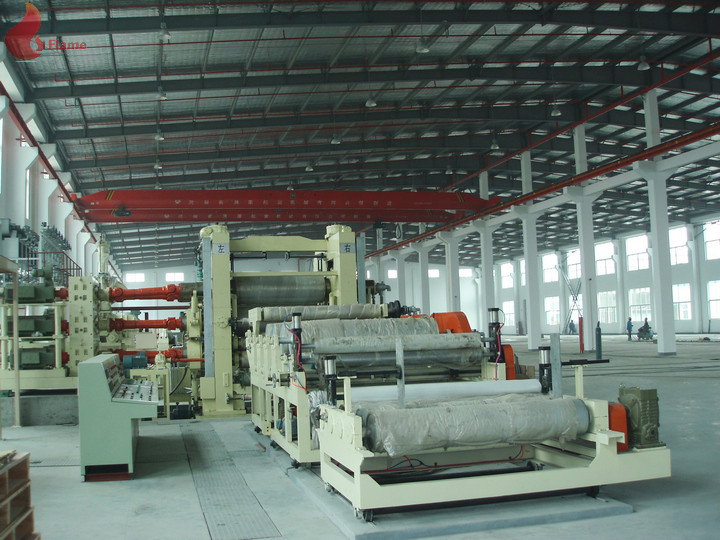 4 Roll PVC Calender Machine 1500mm 1700mm Width For Soft PVC Leatheroid