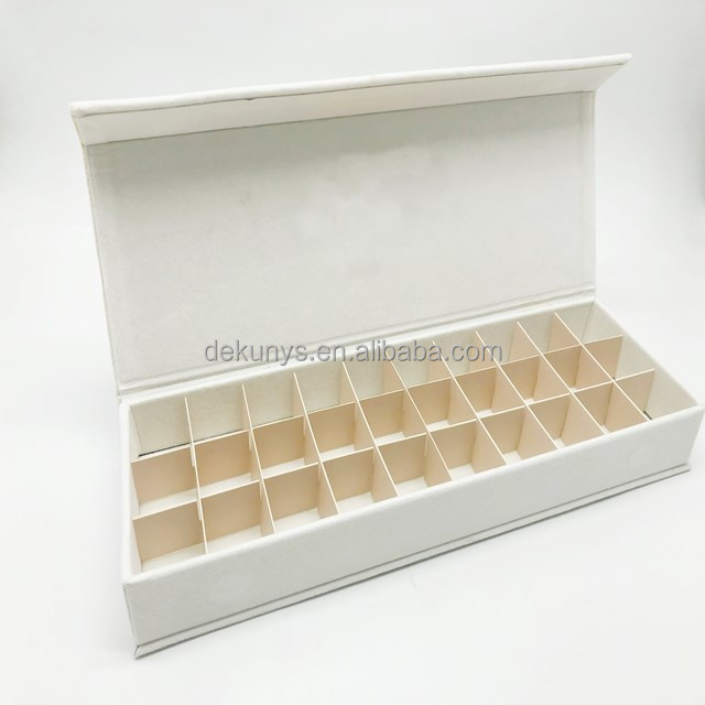 Recyclable Gift Christmas Cardboard Chocolate Box Magnetic Closure Custom
