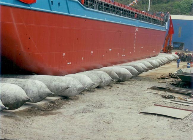 High Pressure Marine Rubber Airbags Ship Launching Docking And Heavy Lifting