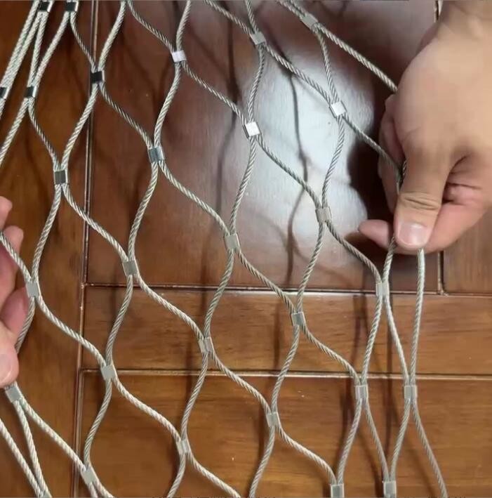 Hand Woven Flexible Stainless Steel Rope Mesh with Customizable Boundary Dimensions for Balustrade and Zoo Enclosures