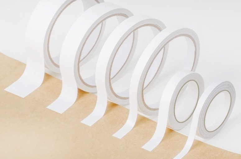 Adhesion Tear By Hand White Double Sided Tissue Tape 1240mm Height Acid Free And Heat Resistant
