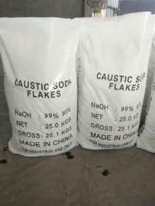 China sodium hydrate flakes/pearls 1310 -73-2 HS code 28151100 for water treatment on sale