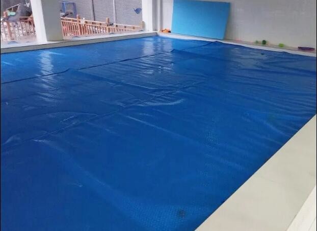 Portable Thermal PE Bubble Plastic Swimming Pool Covers Thickness 400um 500um 600um