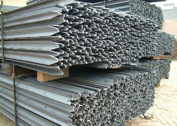 Black Painted Y Fence Post / Metal Fence Posts For Australia , New Zealand