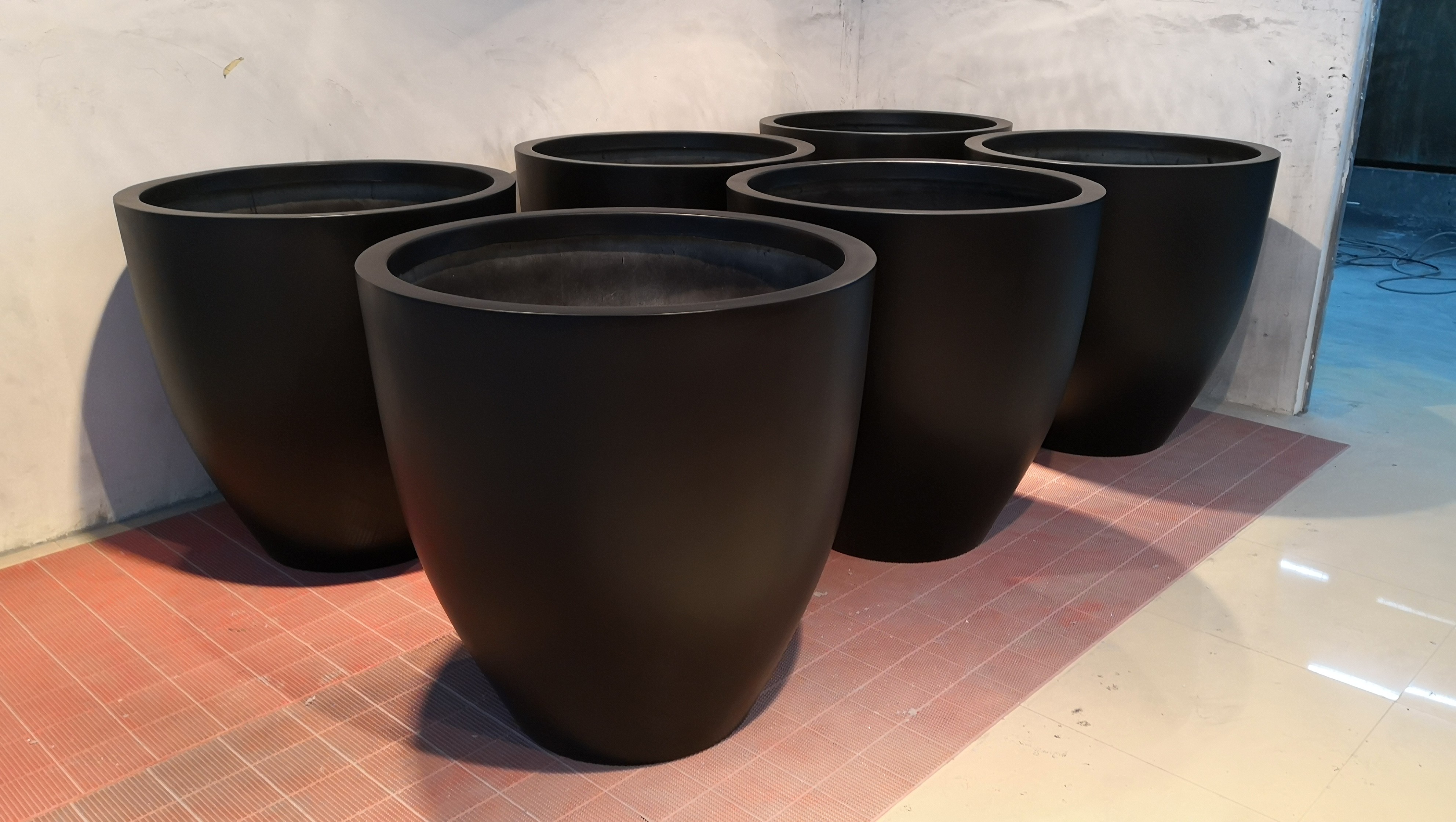 Nordic Modern Fiberglass Garden Planter Marble Color Indoor And Outdoor