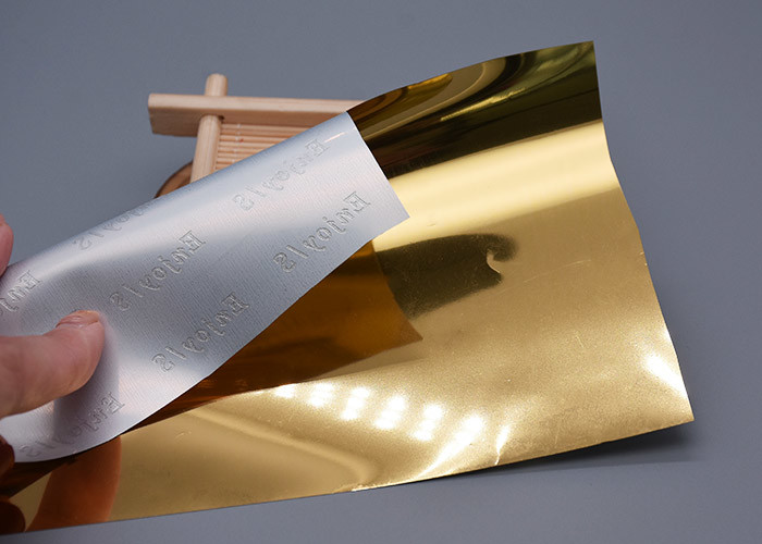 Foil Printed Shiny Logo Heat Transfer Labels Custom For Clothing
