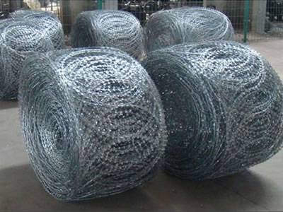 BTO-22 Welded Razor Wire Mesh with 75x150mm Aperture
