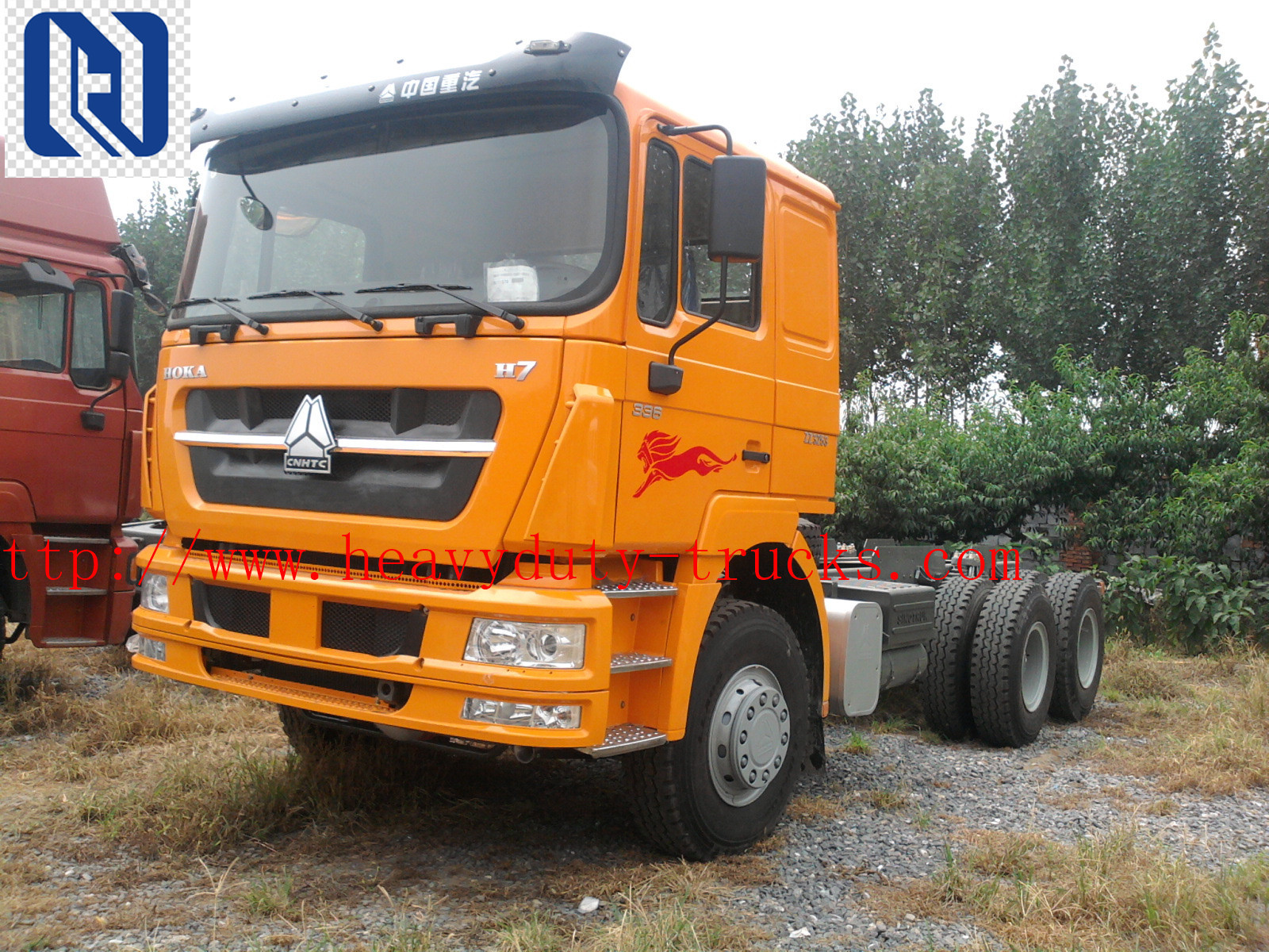 Howo7 6X4 Tractor Trailer Truck LHD 10 Wheels HW 79 High Roof Cab Two Berths 102 km / h