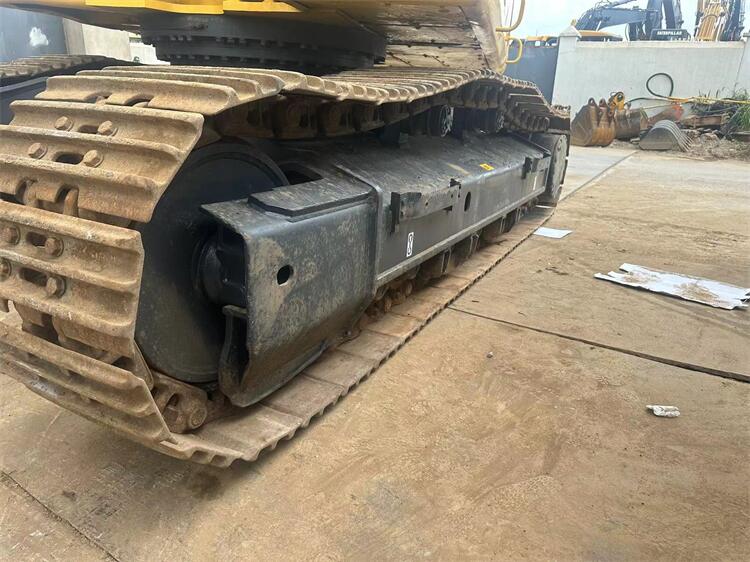 Komatsu400-8 Second-hand Crawler Excavator with Cummins Engine and Good Work Performance