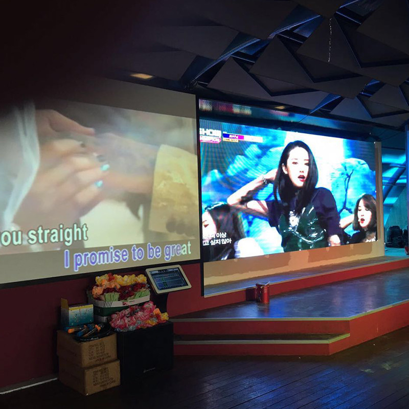 SMD P5mm Indoor Stage LED Display 320 * 160mm High Refresh Rate Customized