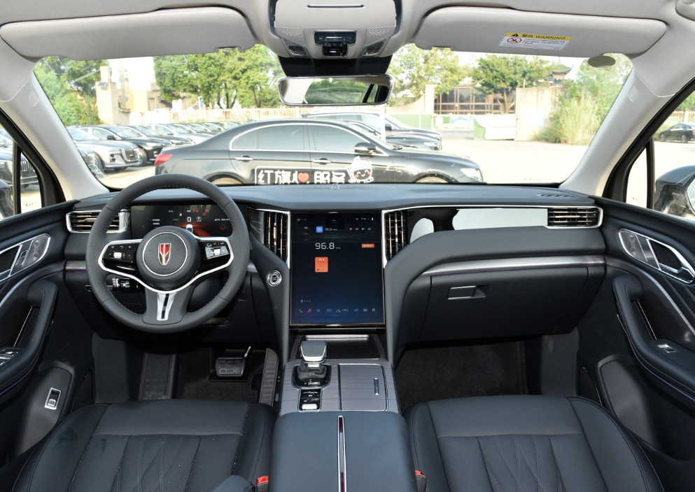 Gasoline Hongqi HS7 Sports Utility Vehicle Automatic Transmission
