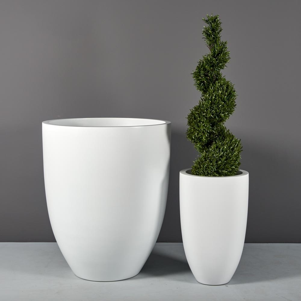 Customizable Fiberglass Flower Planters For Outdoor Gardening Decor