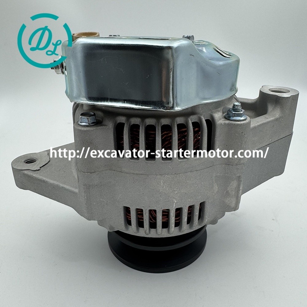 101211-1250 600-861-1350 021080-0840 Excavator Alternator Engine 4BT3.3