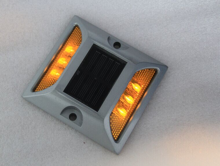 Hotsale Aluminum IP68 solar road stud
