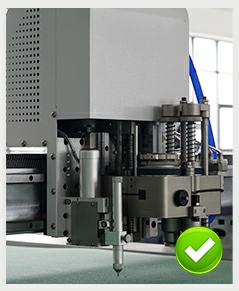 Cutting Machine Cloth Fabric Roll Cutting Table for Fabric Cutter Automatic Fabric Textile Cutting Machine