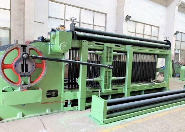 Galvanized 4300mm Gabion Box Machine 102*120mm for River Embankment Protection