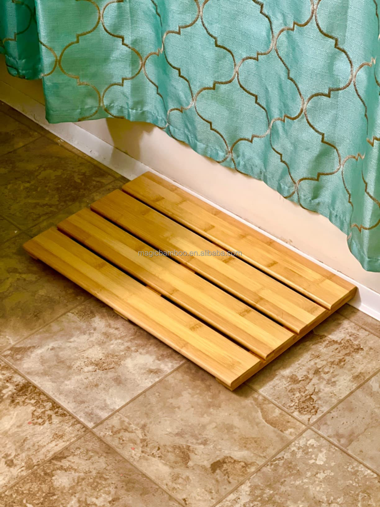 Striped Pattern Bamboo Wood Non Slip Shower Mat 39.88 X 26.17 X 3.05CM for Bathroom