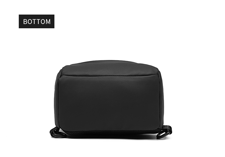 ISO9001 Anti Theft Men Shoulder Bags With USB Charging