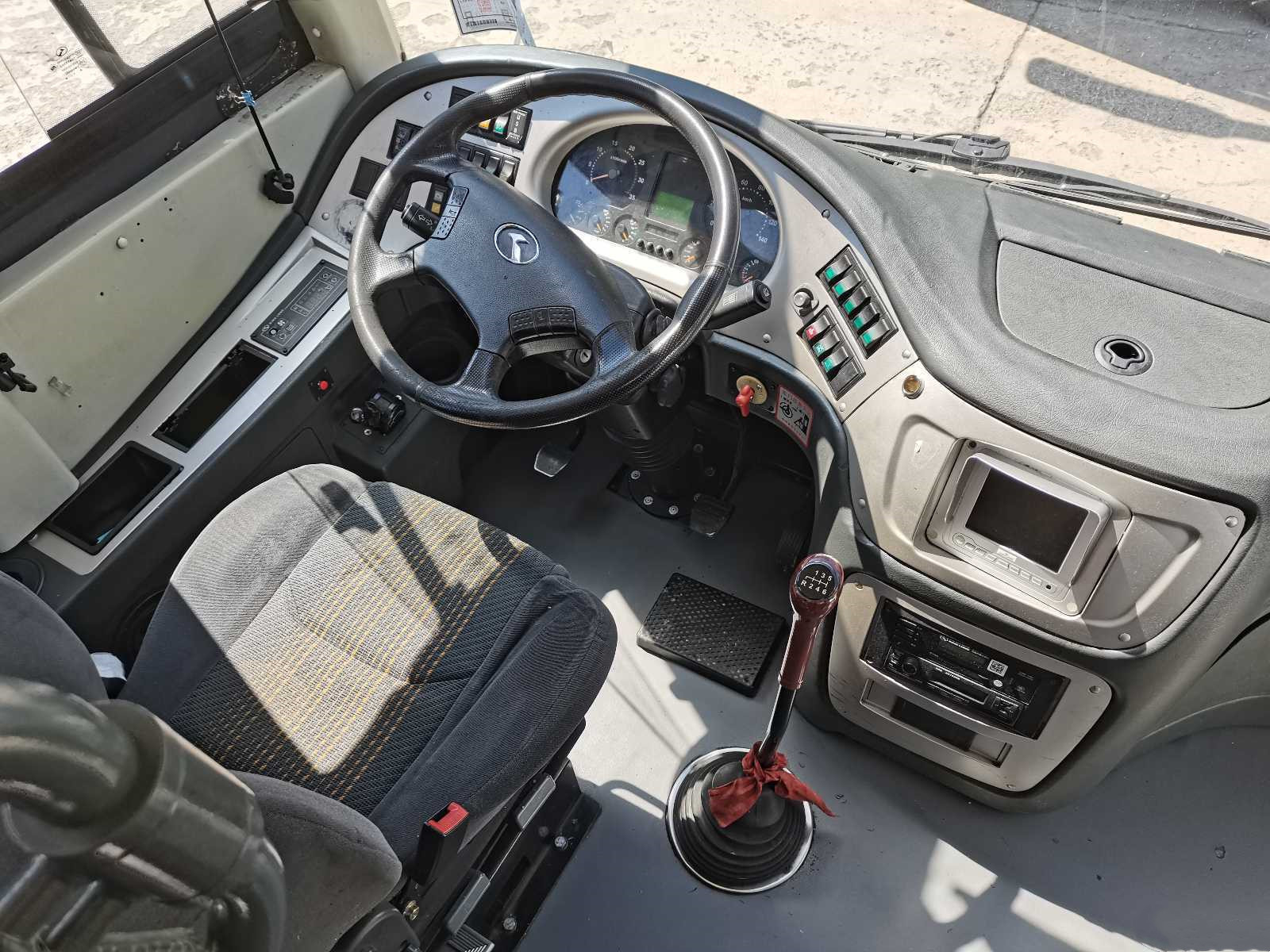 Kinglong Used Buses XMQ6908 39 Seats Second Hand School /City Bus Air Bag Suspension