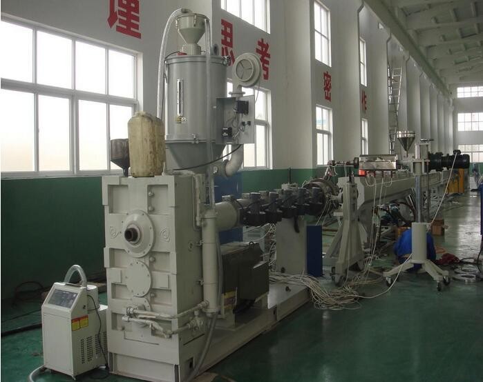 Fully Automatic PE Water Pipe Extrusion Line , pe pipe machinery with CE ISO9001