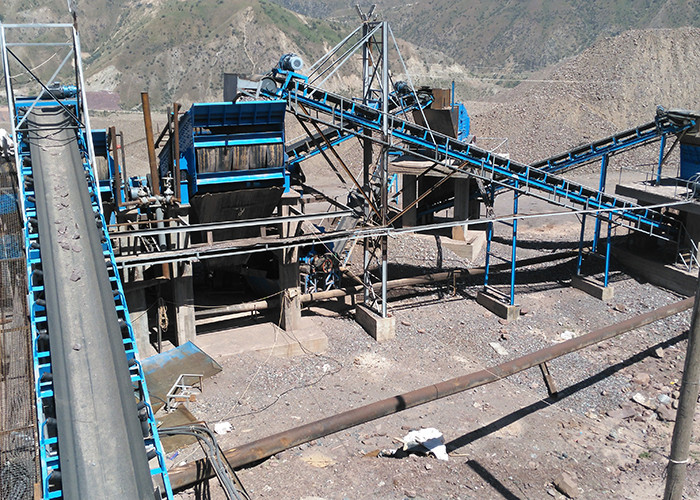 Small 891TPH Inclined Belt Conveyor With Motor Magnetic Pulley