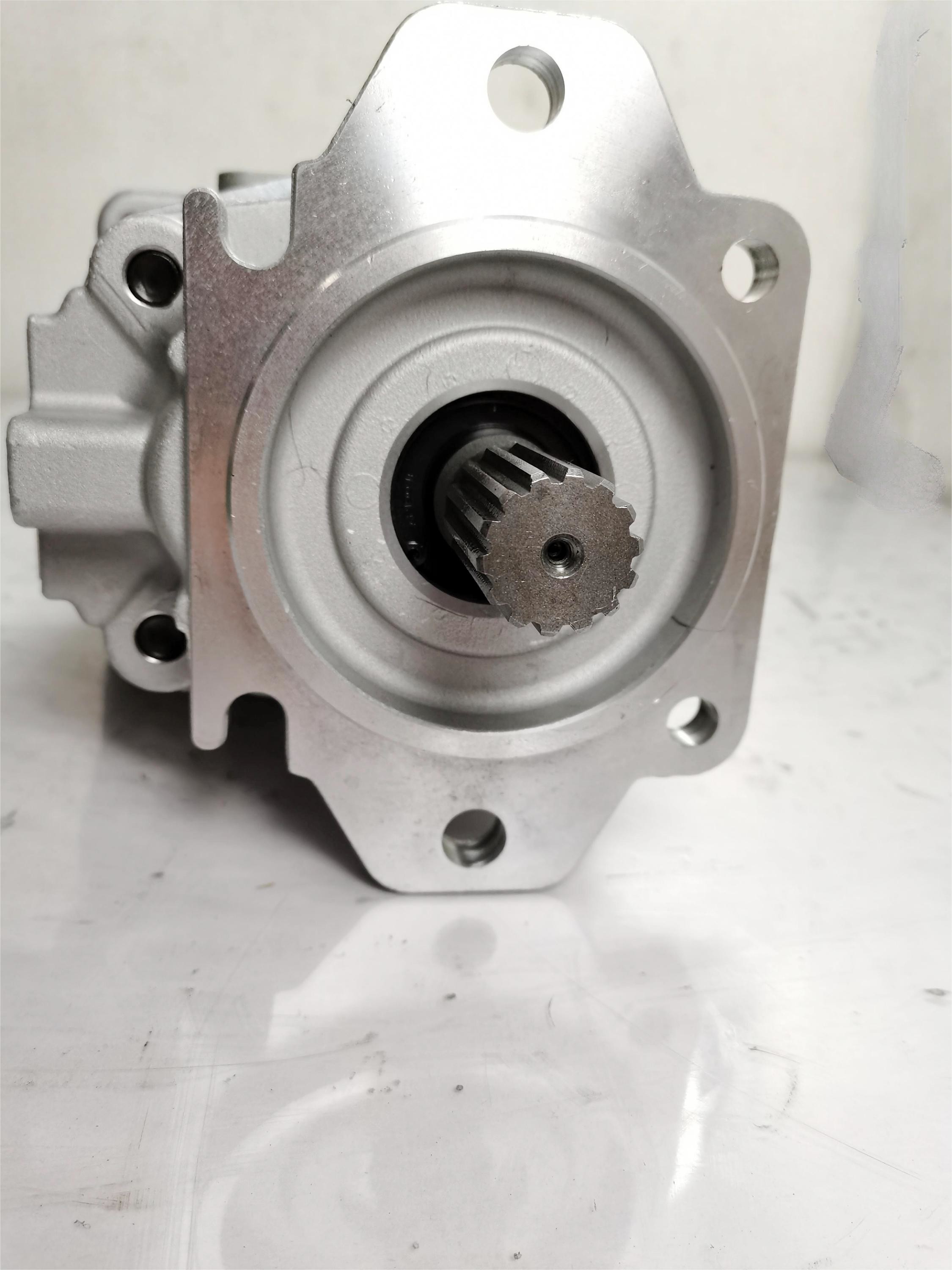 705-56-36082 Komatsu Loader Hydraulic Gear Pump WA250-5 WA250-6 WA250PZ-6 WA320-5