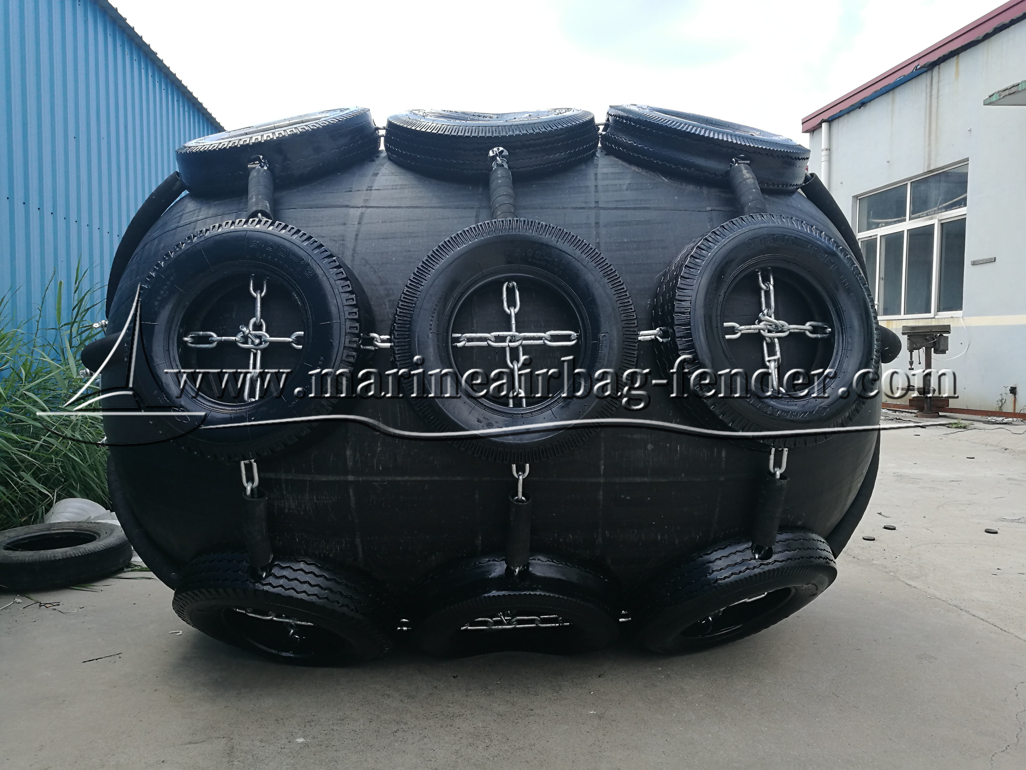 Dock Ship Pneumatic Rubber Fender Durable Aging Resistant For Dock Protection