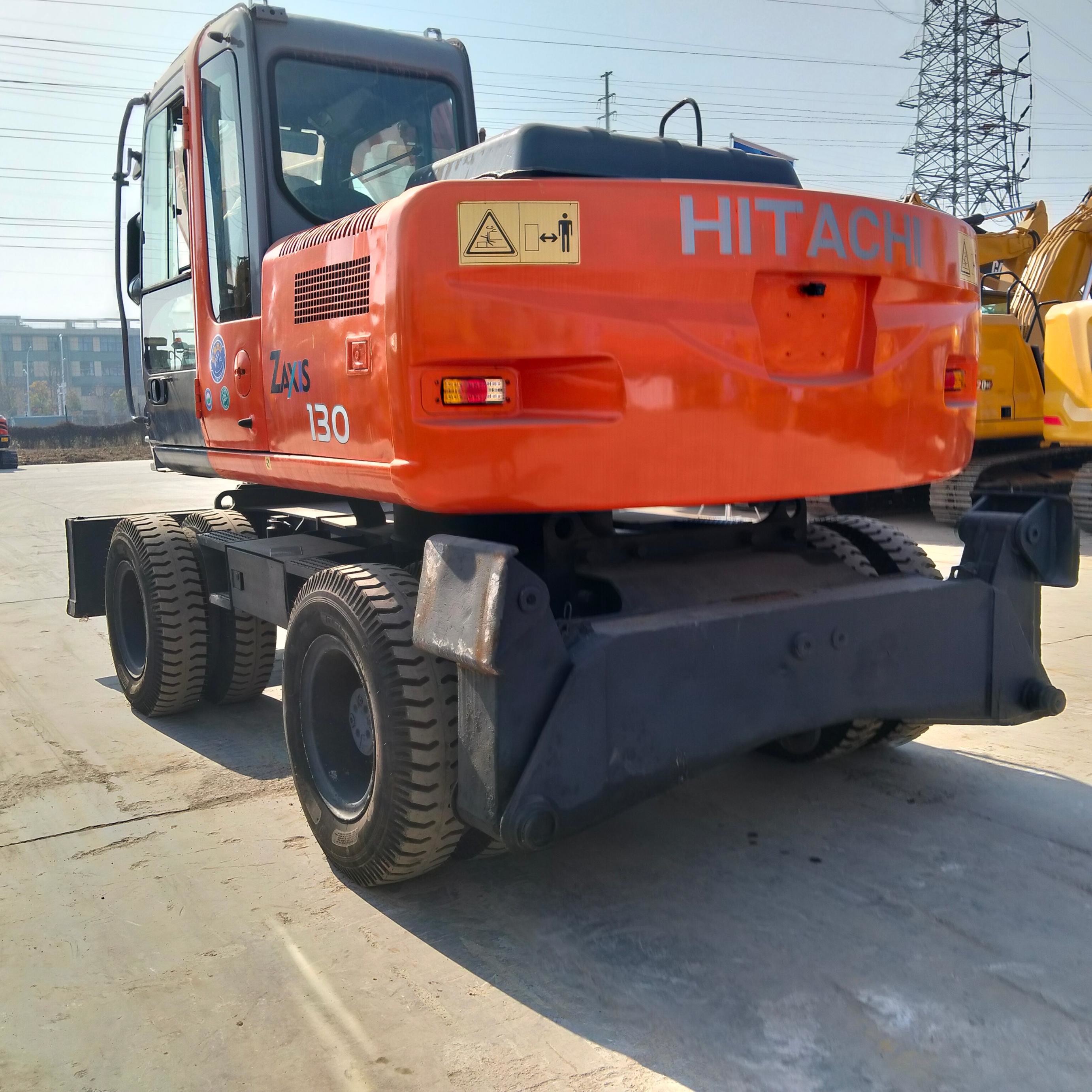 New Arrive Used Doosan Zx130W Wheel Excavator 0.6 M³ Bucket Capacity Secondhand Digger
