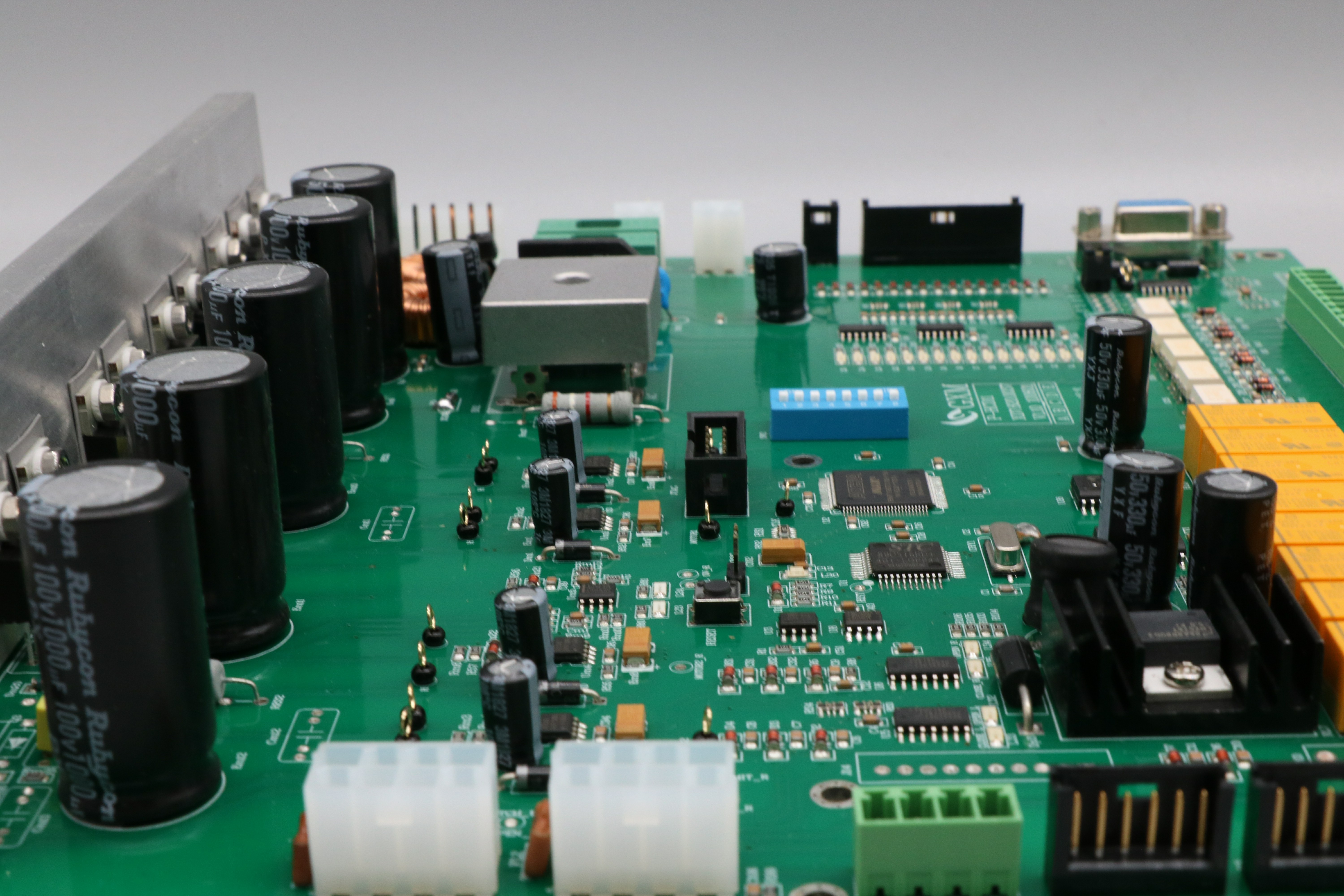 FR4 ENIG SMT PCB Assembly BGA POP 4 Layer 1.6mm 1OZ Green Soldermask PCB Assembly Service SMT PCB Assembly