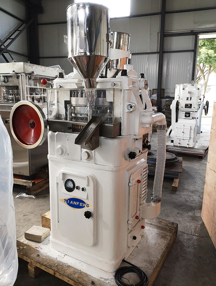 Zp33 110000 Pcs/H Naphthalene Balls Tablet Compression Machine In Pharma