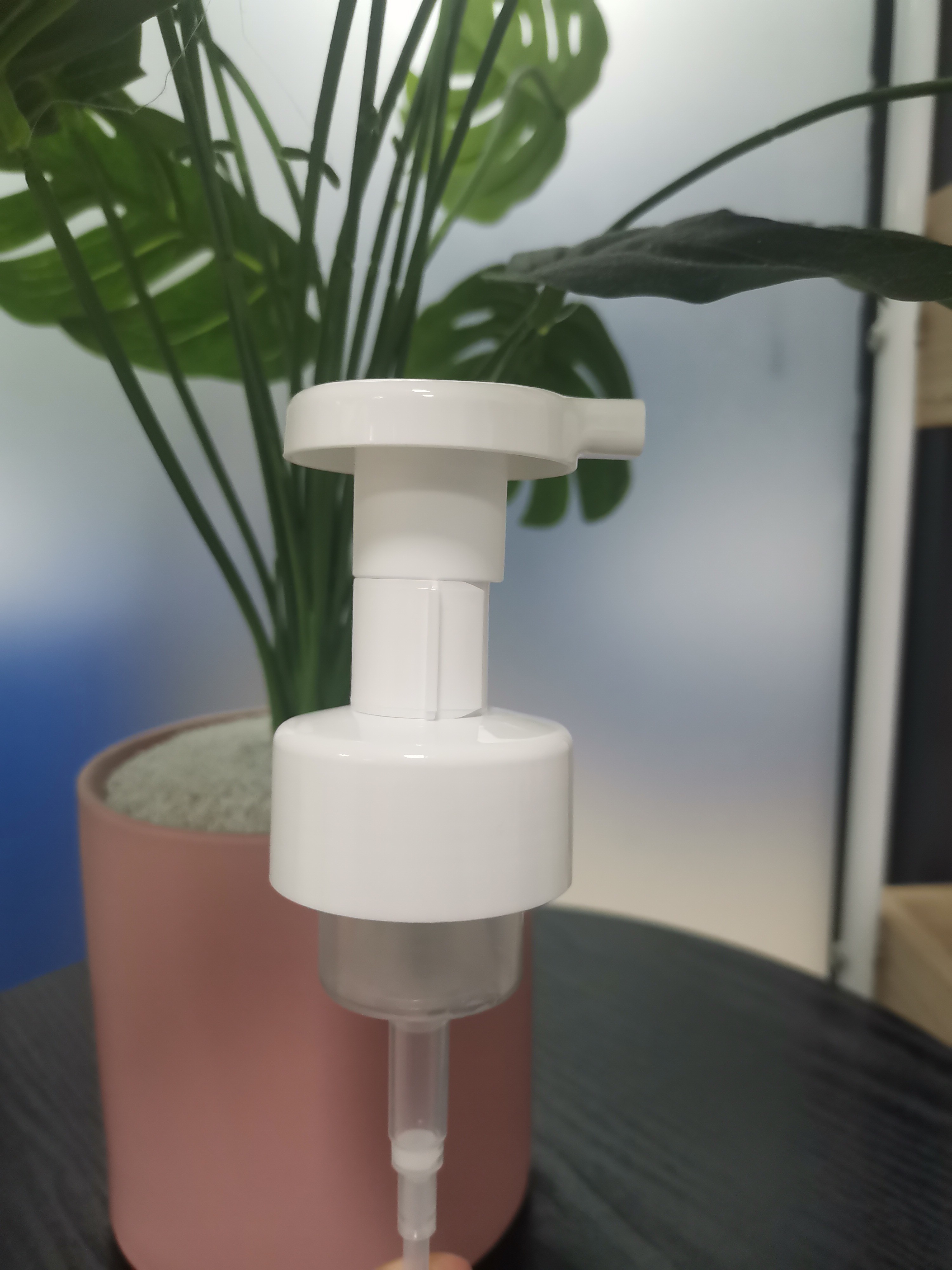 43/410 Plastic Foam Bottle Pump with Plastic Pump Head