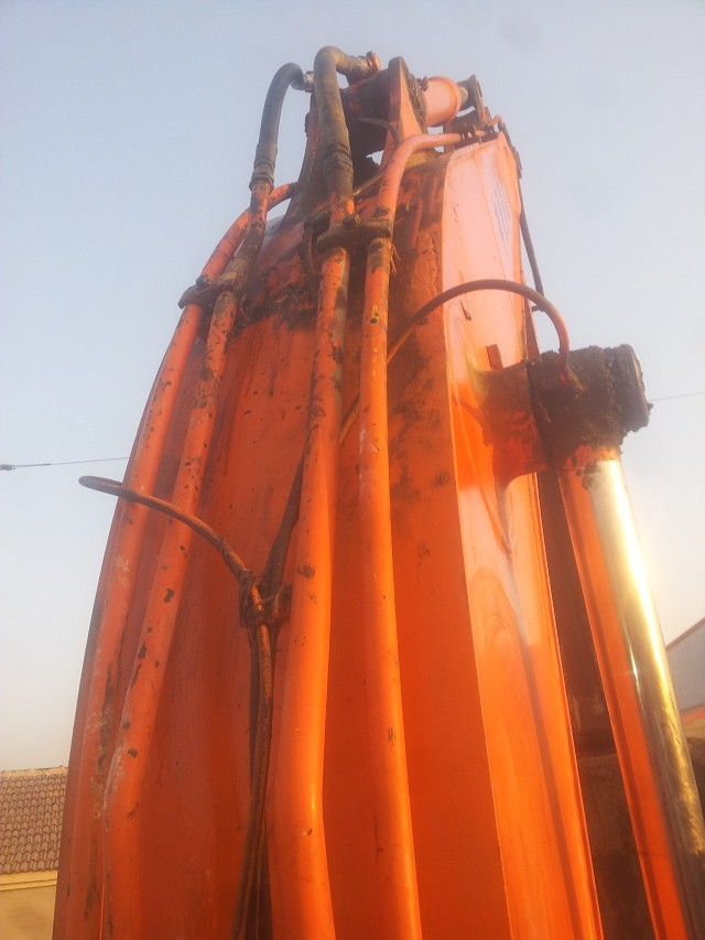20 Tonne Second Hand Hitachi Excavator For Sal e, Hitachi Earth Movers 5100hrs