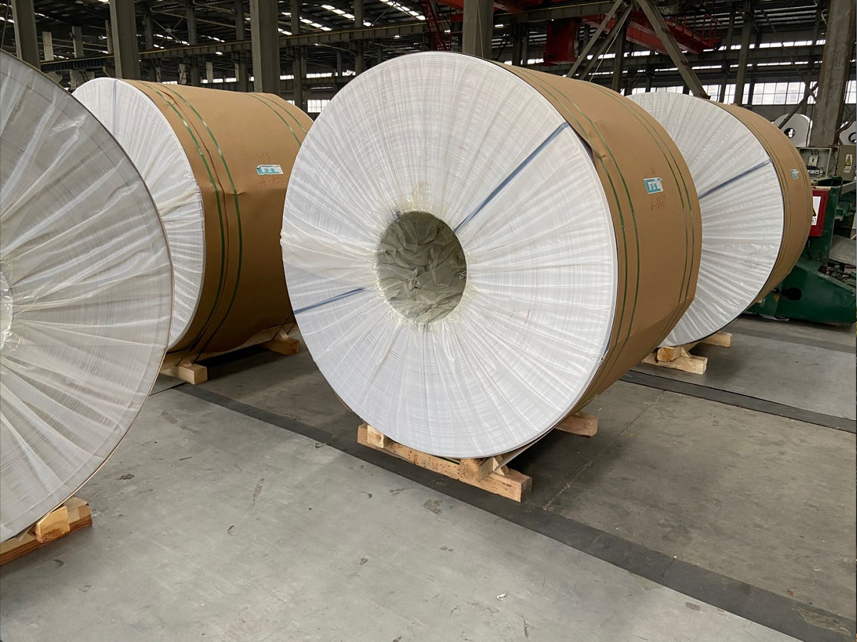 Silver Color Customized Aluminum Sheet Coil Stock Thickness For 0.5-4.0mm